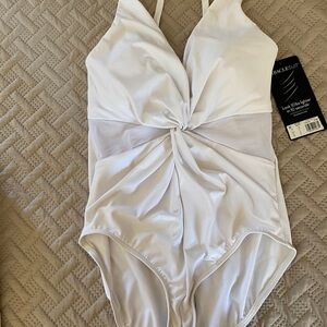 Miraclesuit White Twist Front Swimsuit Size 14